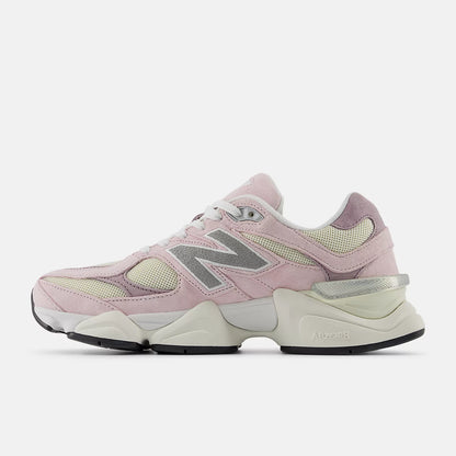 9060s Pink [Limited Edition]